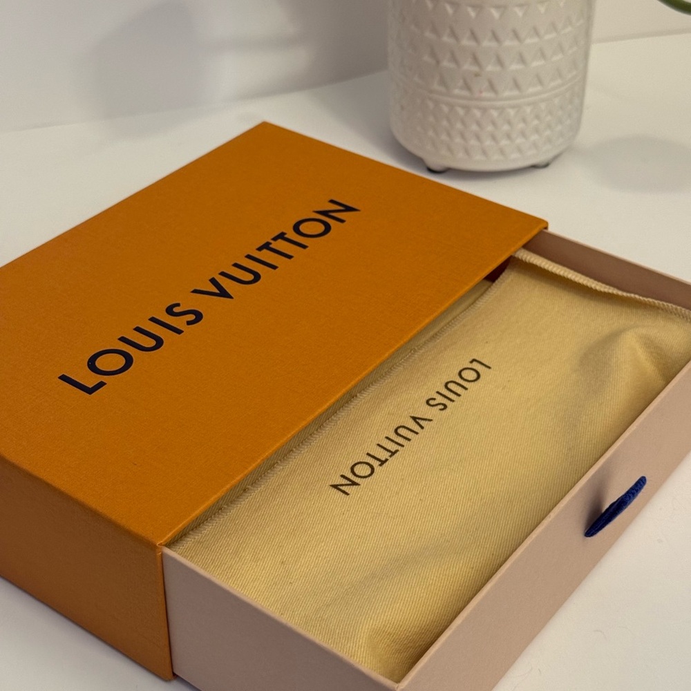 Louis Vuitton Navy Blue Epi Leather Zip Around Wallet - Picture 14 of 14